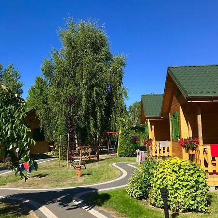 Sloneczna Polana 롯지 미엘노